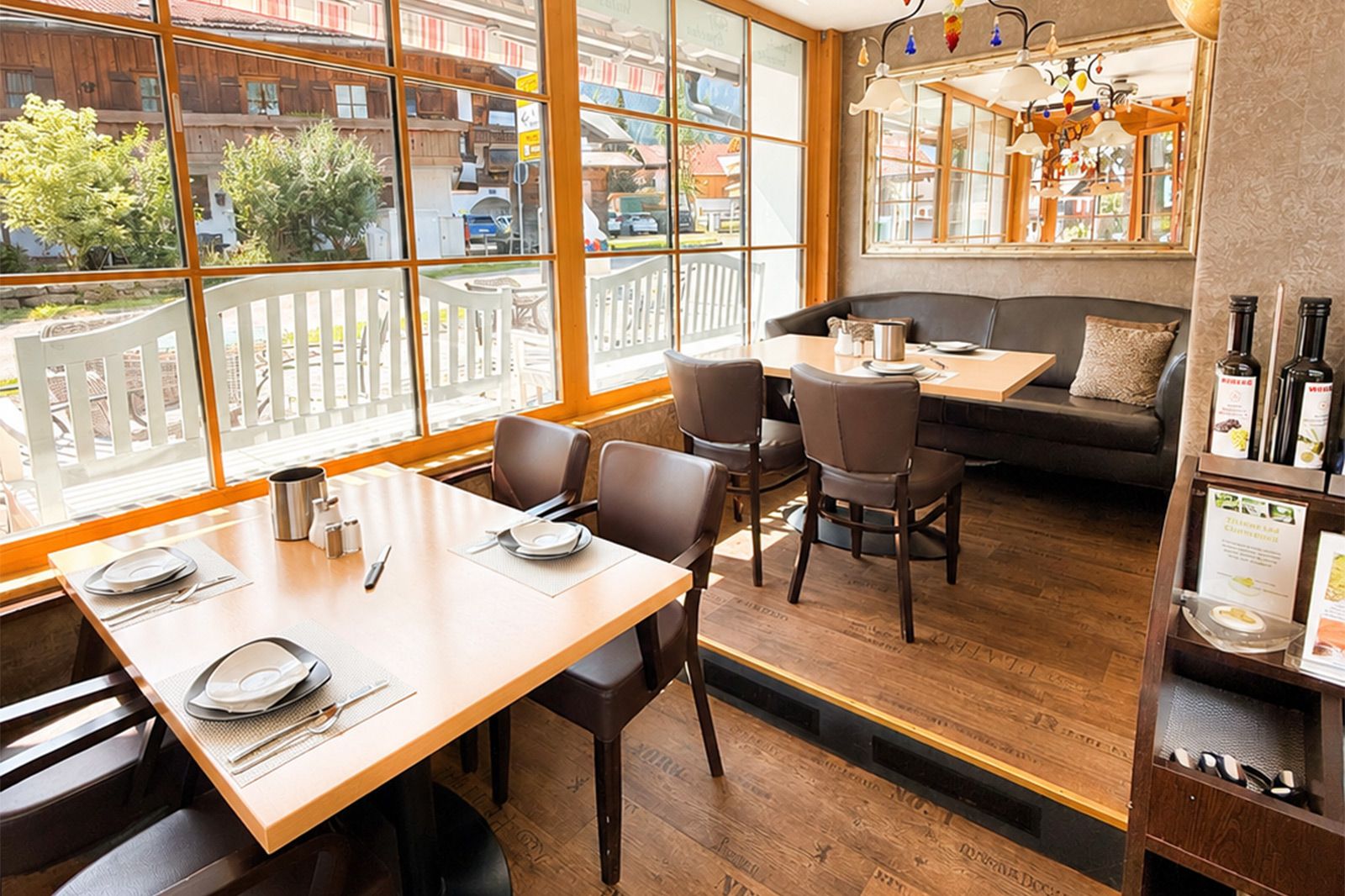 Die Räumlichkeiten des Restaurants Wintergarten